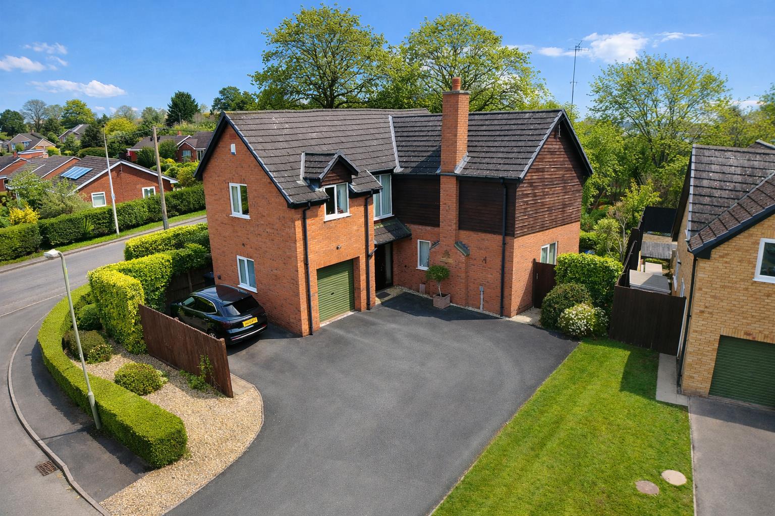 1 Firs Close, Oswestry, SY11 3LT For Sale